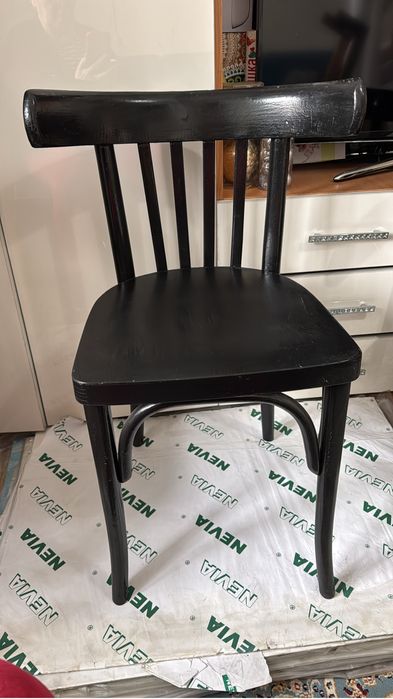 Венские легкие стулья