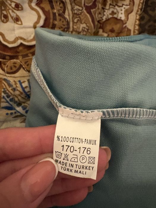Продам спортивку на девочку 10-12 лет