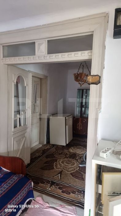 TEREN zona aer curat CASA si ANEXA