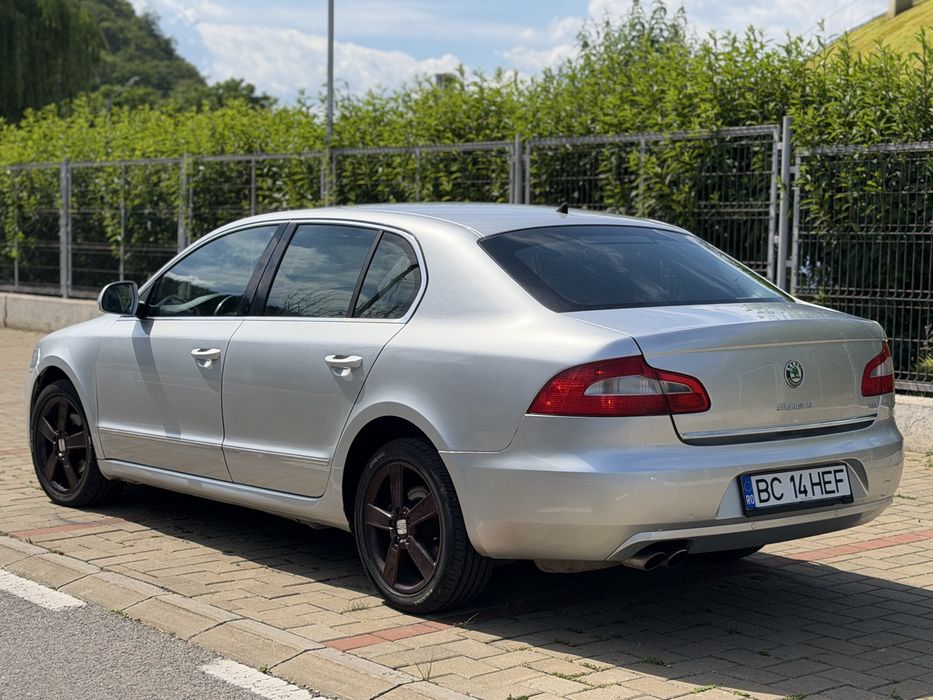 SKODA Superb 2009 — imagine 4