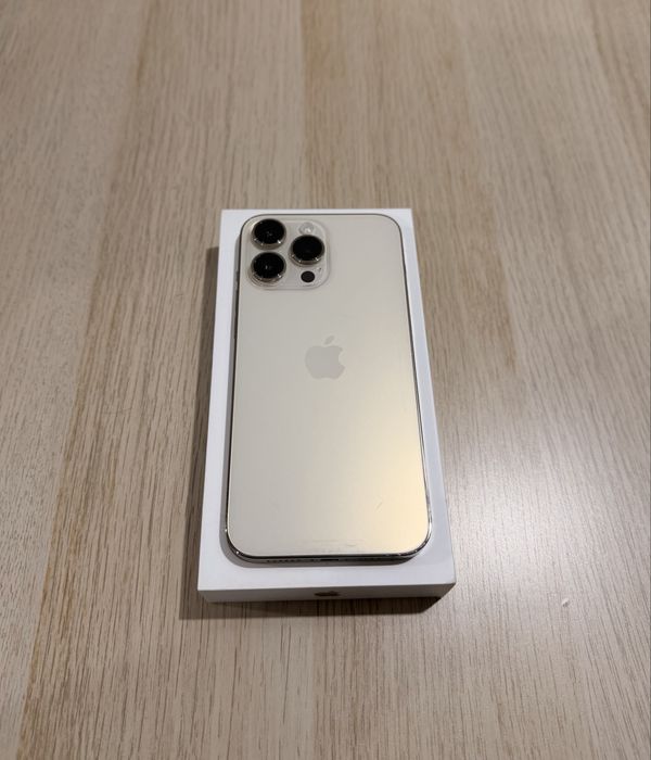 Vand Apple Iphone 14 Pro Max Gold 512 GB Neverlocked