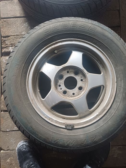 Шины с дисками в сборе продам
