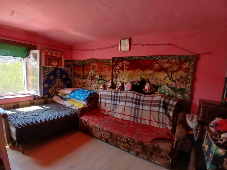Casa de vazare in Tau comuna Rosia de Secas