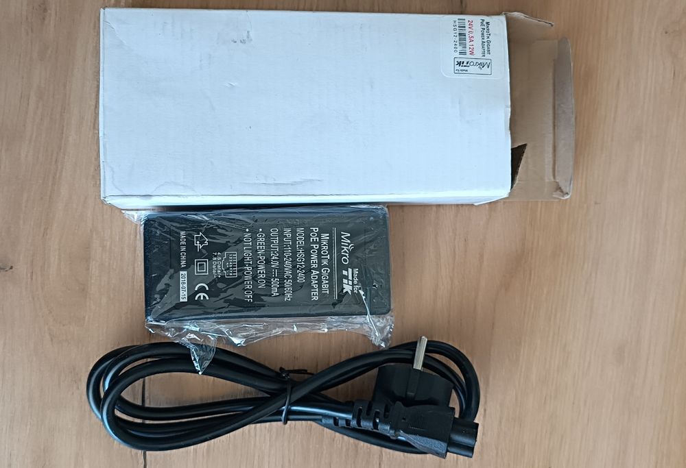 Блок питания Mikrotik POE 24V -0.5 mA