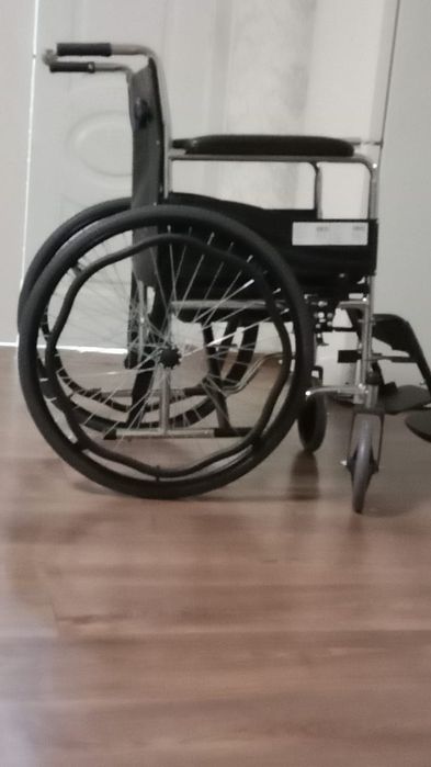 Коляска для прогулки с горшогом инвалидный для взрослых