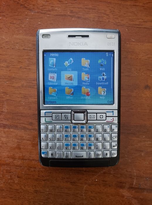 Nokia E61i оригинал — редкий бизнес-смартфон 2007 года