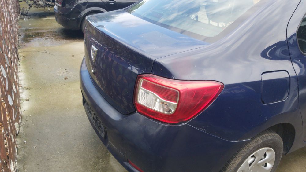 Dezmembrez Logan 2 bleu marin