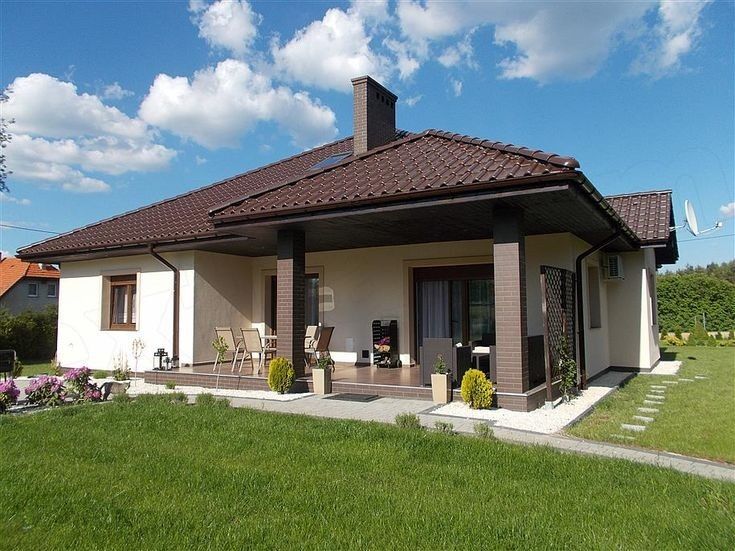 Casă din panouri sandwich pe structură metalică, pe stoc 50mp la gata