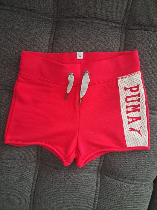 Pantalon scurt Puma marime 140 cm