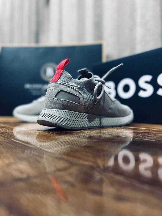 BOSS мужские спортивные кроссовки РАЗМЕР 39