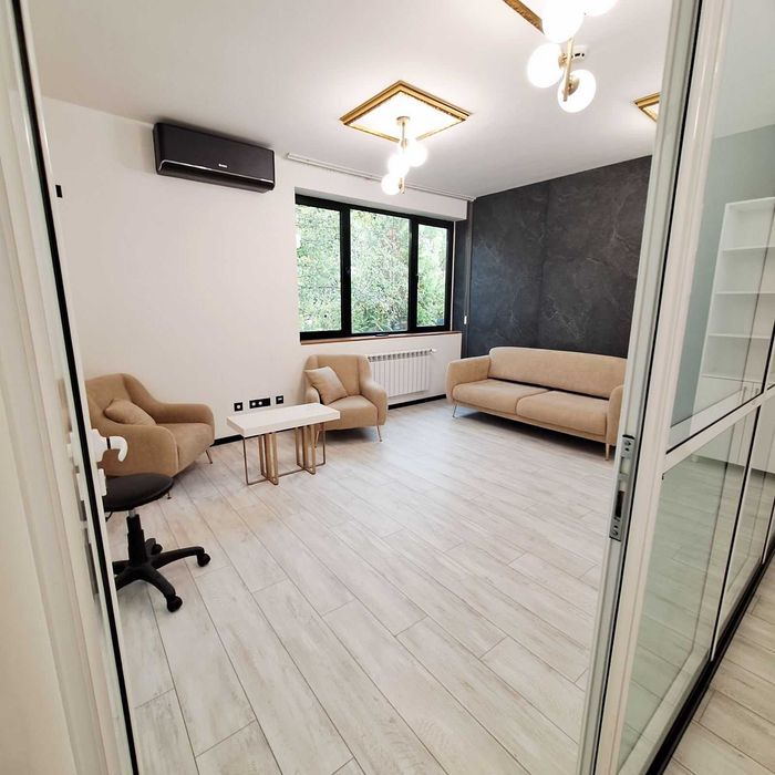 Дава се под наем Офис в София, Лозенец - 70 кв.м за 969 € - Снимка #7