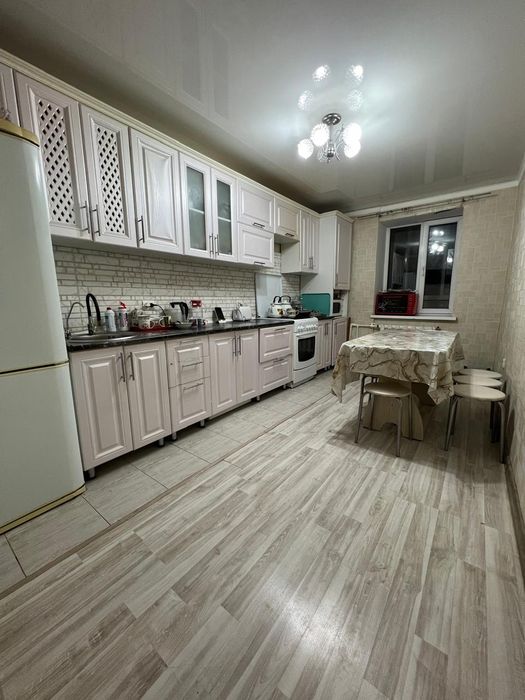 Продам 3-х квартиру БОЛАШАК