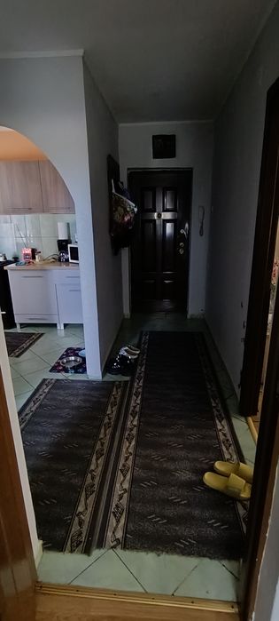 Apartament cu 2 camere de vanzare contact: 0754982122