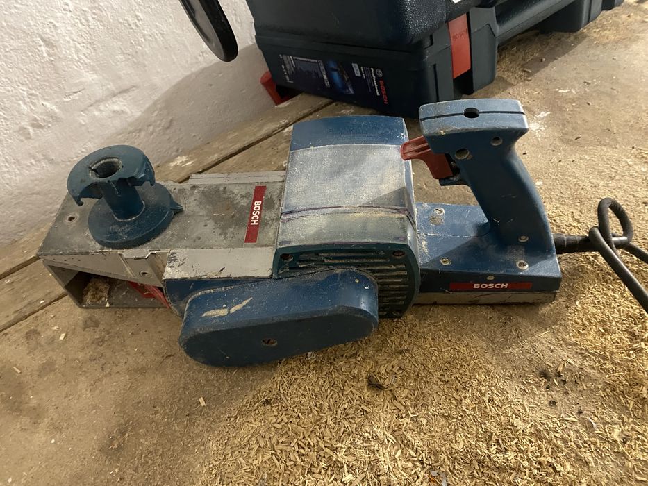 Rindea Bosch Holz Her si cutite