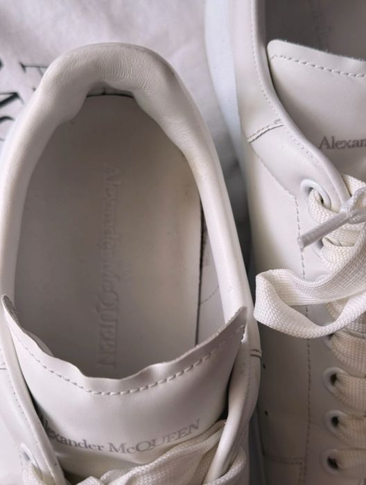Alexander McQueen originali purtati o singura data