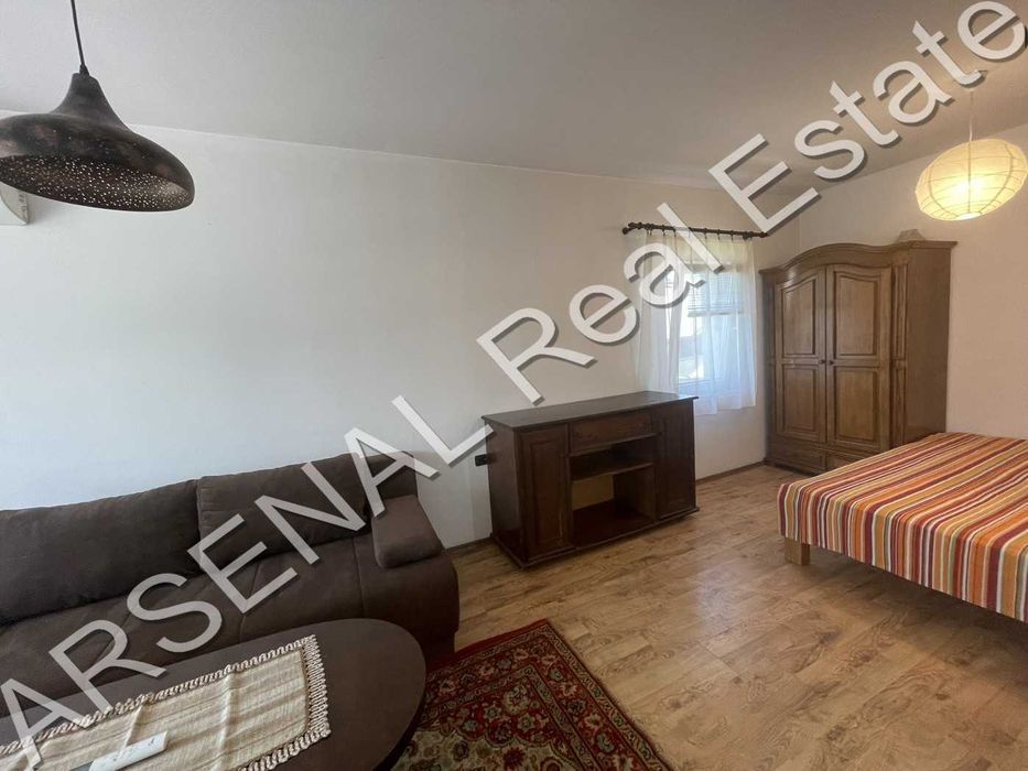 Етаж от къща, под наем, кв. Симеоново