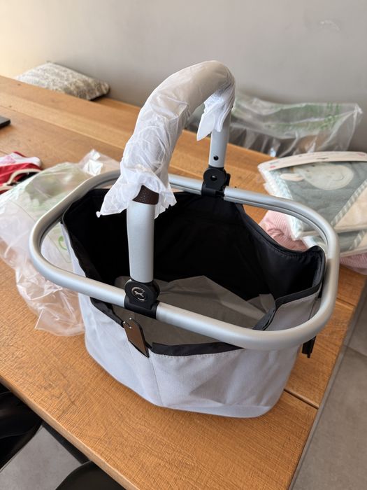 Нова кошница за бебешка количка Cybex gazelle