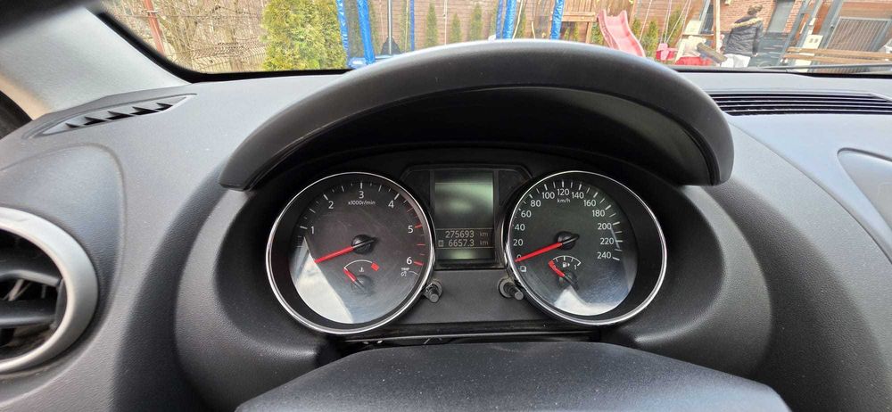 Vând Nissan Qashqai 2012