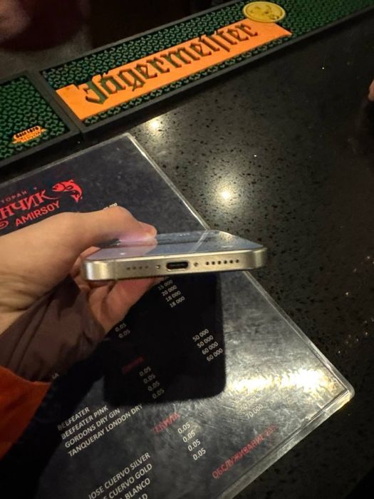 Iphone 15 pro max 256 titan