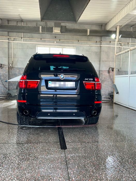 Продам BMW X5 E70 2013