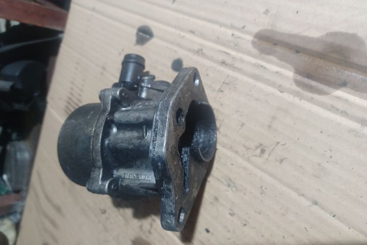 Pompa vacuum mecanica 1.9 DCI X2 Renault Laguna a 2-a generatie (face