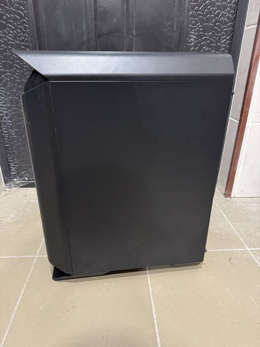 Корпус AeroCool Gladiator