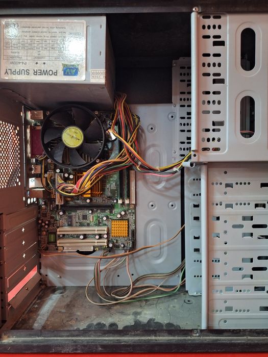 Компьютер сотилади