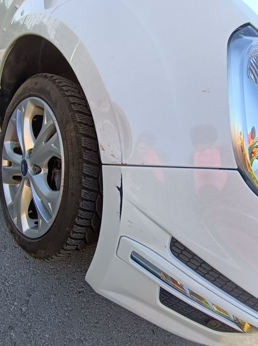 Продавам Ford s-max