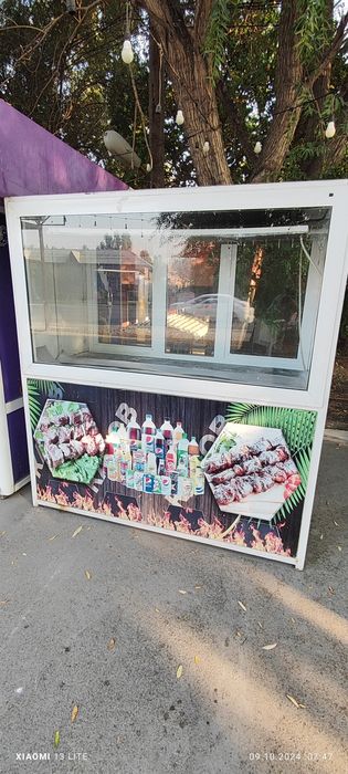 Vitrina xaladilnik sotiladi ideal sovitish