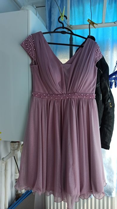 Rochie de seara roz cu sclipici