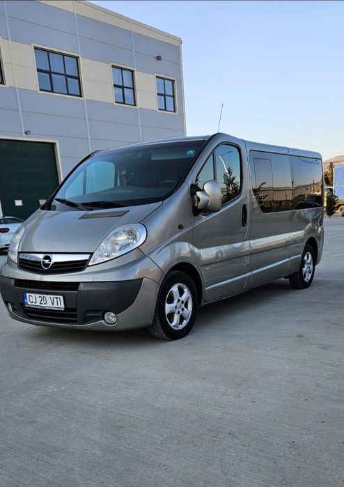Opel vivaro 2.0 cdti