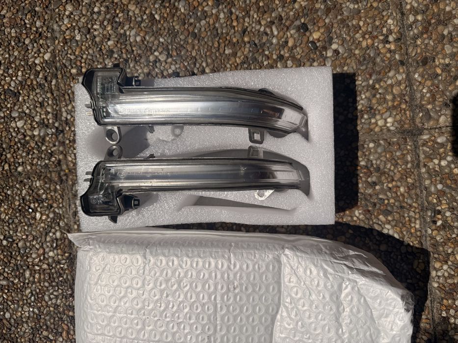 Carcasa Cheie BMW keyless go + semnalizari BMW F30