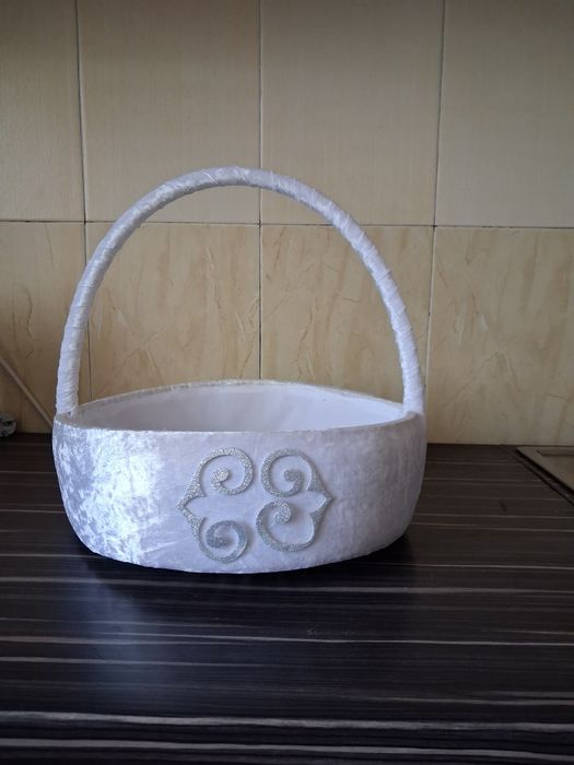 Продаю корзины плетёные.