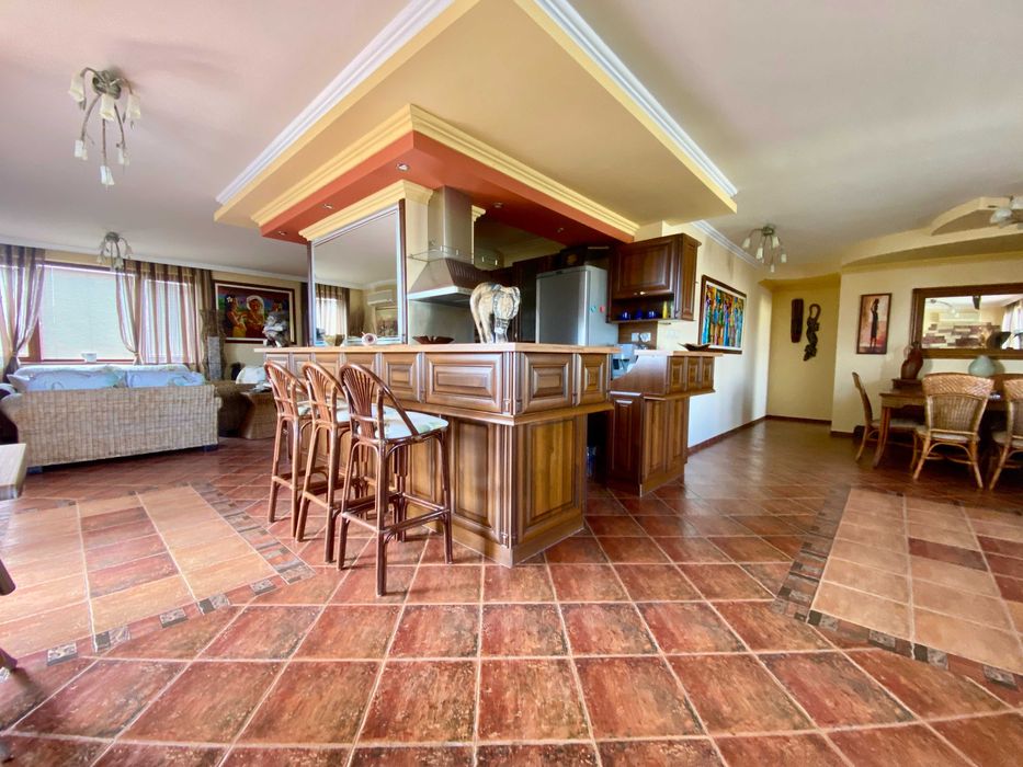 Продава се Двустаен апартамент в к.к. Слънчев бряг - 250 кв.м за 1213 €/кв.м - Снимка #13