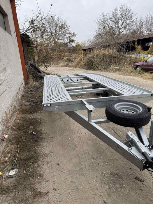 Платформи под наем!Платформите са само нови.