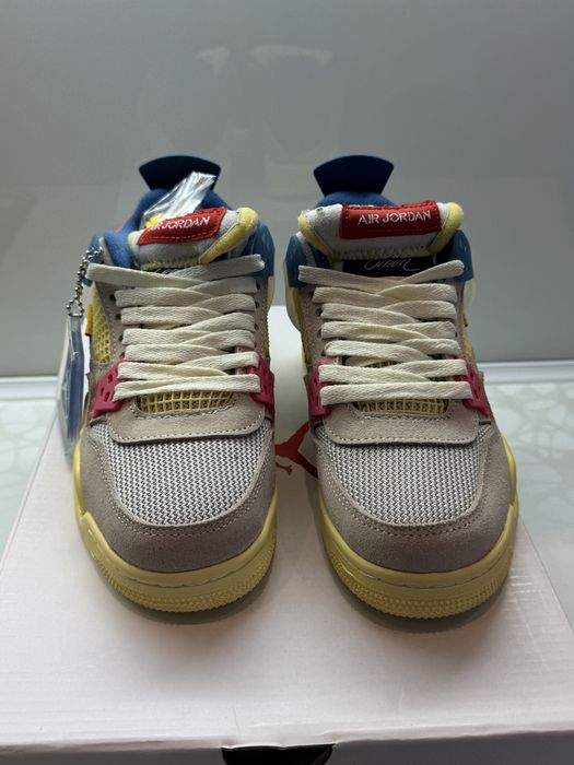 Jordan 4 Retro Union Guava Ice Кецове 36 Размер + Кутия