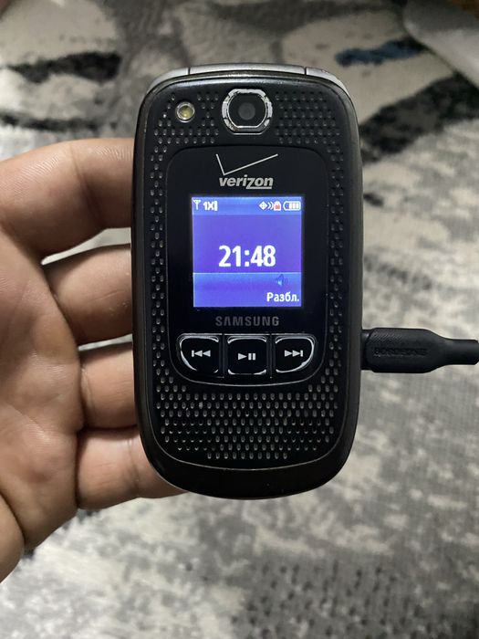 Transvestit Monro ishtirokidagi porno