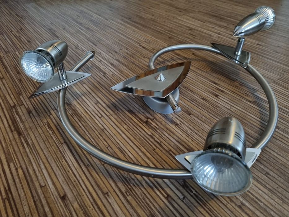 Vand lustra led moderna