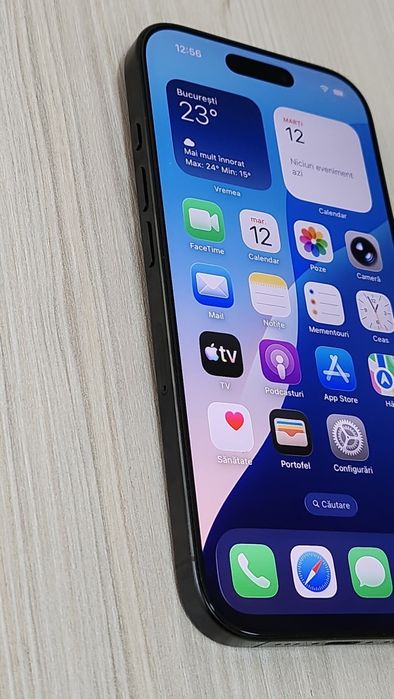 Apple iPhone 16 Pro