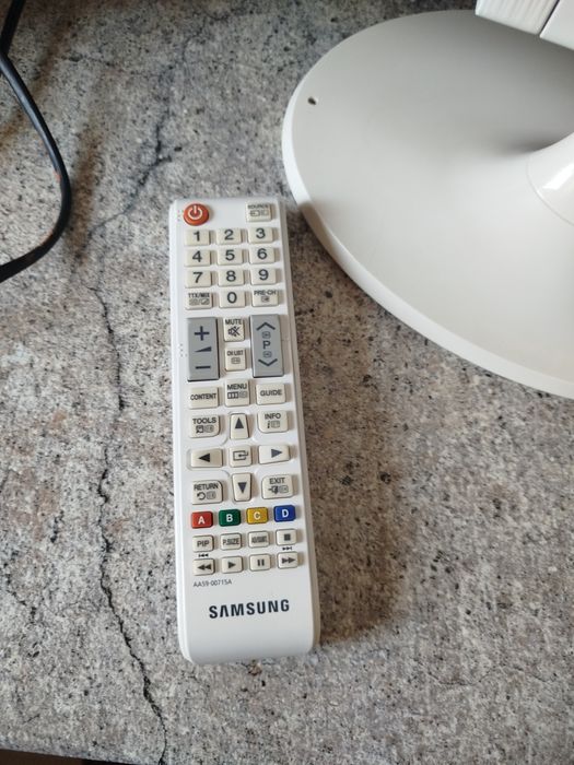 Tv Samsung full HD 24 inch alb