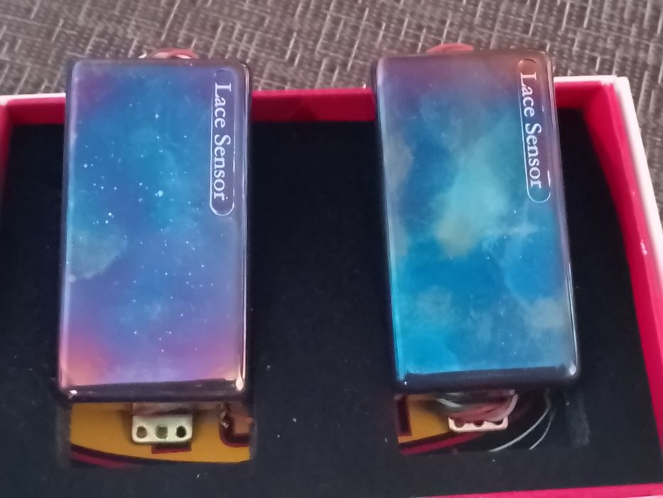 Vind doze de chitara electrica