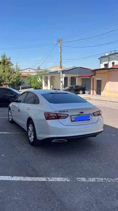 Chevrolet Malibu 2023 — 3
