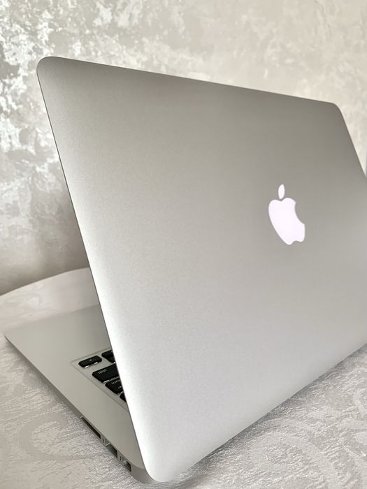 Macbook Air 13-inch 2017 Targu-Mures • OLX.ro