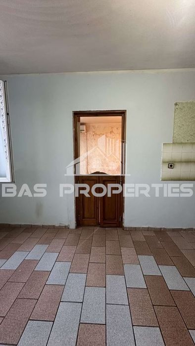 Продава се Тристаен апартамент в София, Люлин 3 - 90 кв.м за 1020 €/кв.м - Снимка #3