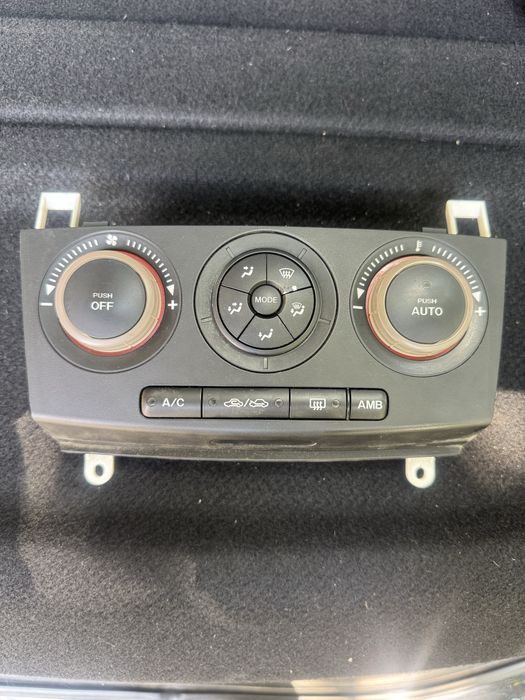 Панел климатроник Mazda 3