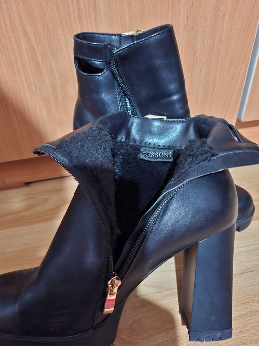 Сапоги осенние размер 37