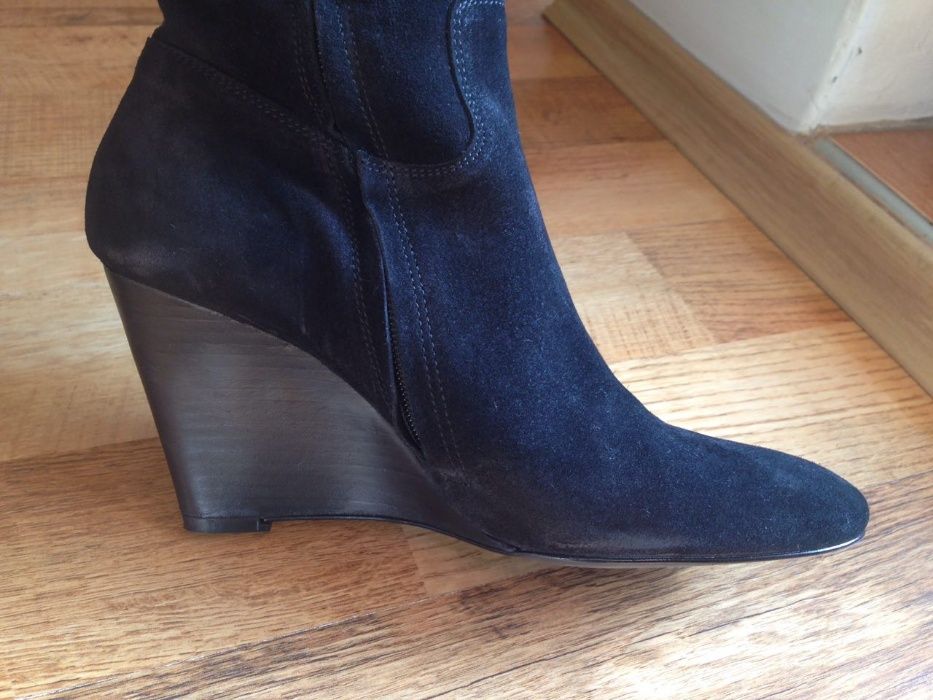 НОВИ дамски кожени ботуши от Италия, велур