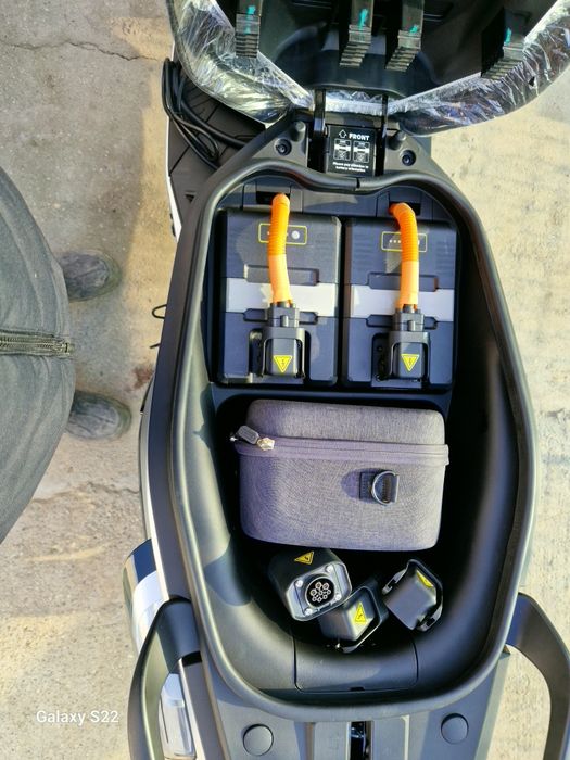 Scuter CF Moto ZEEHO AE8S+'24