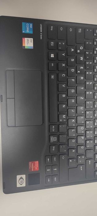Ultrabook 2-in-1 Fujitsu Lifebook U9311X | i5-1135G7 | 16GB RAM | Touch 360°