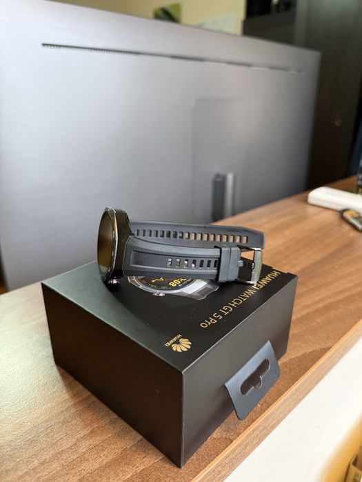 Huawei GT 5 Pro – Garanție + Cutie + Curea Cauciuc